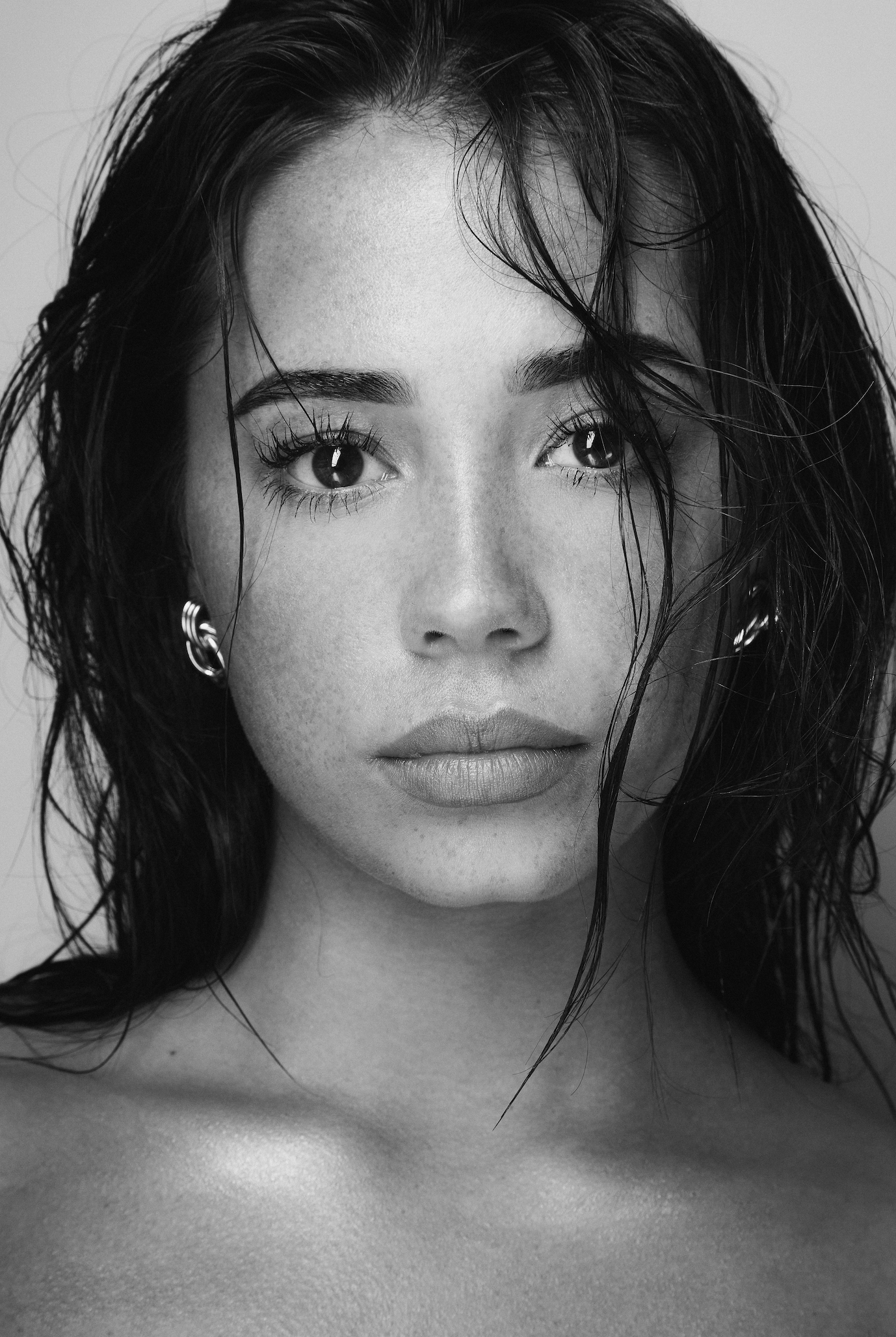 How To Revive Brittle Eyelashes