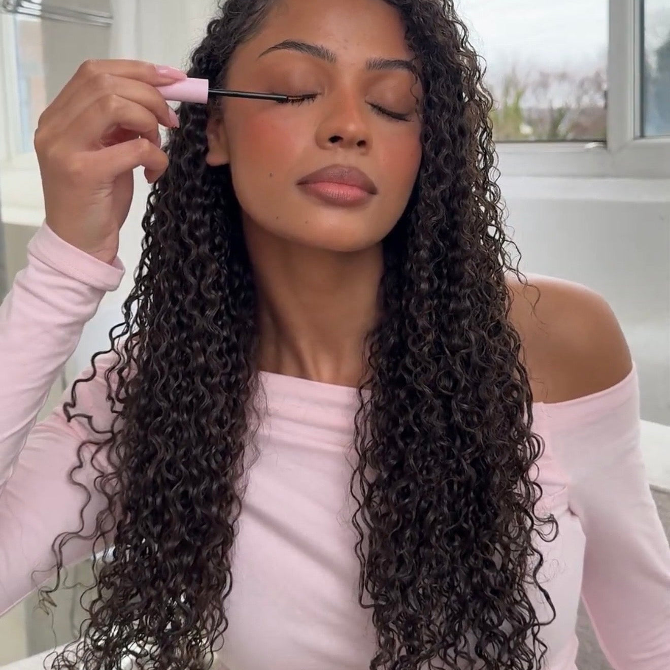 How Long Does Lash Serum Take to Work? Your Week-by-Week Timeline