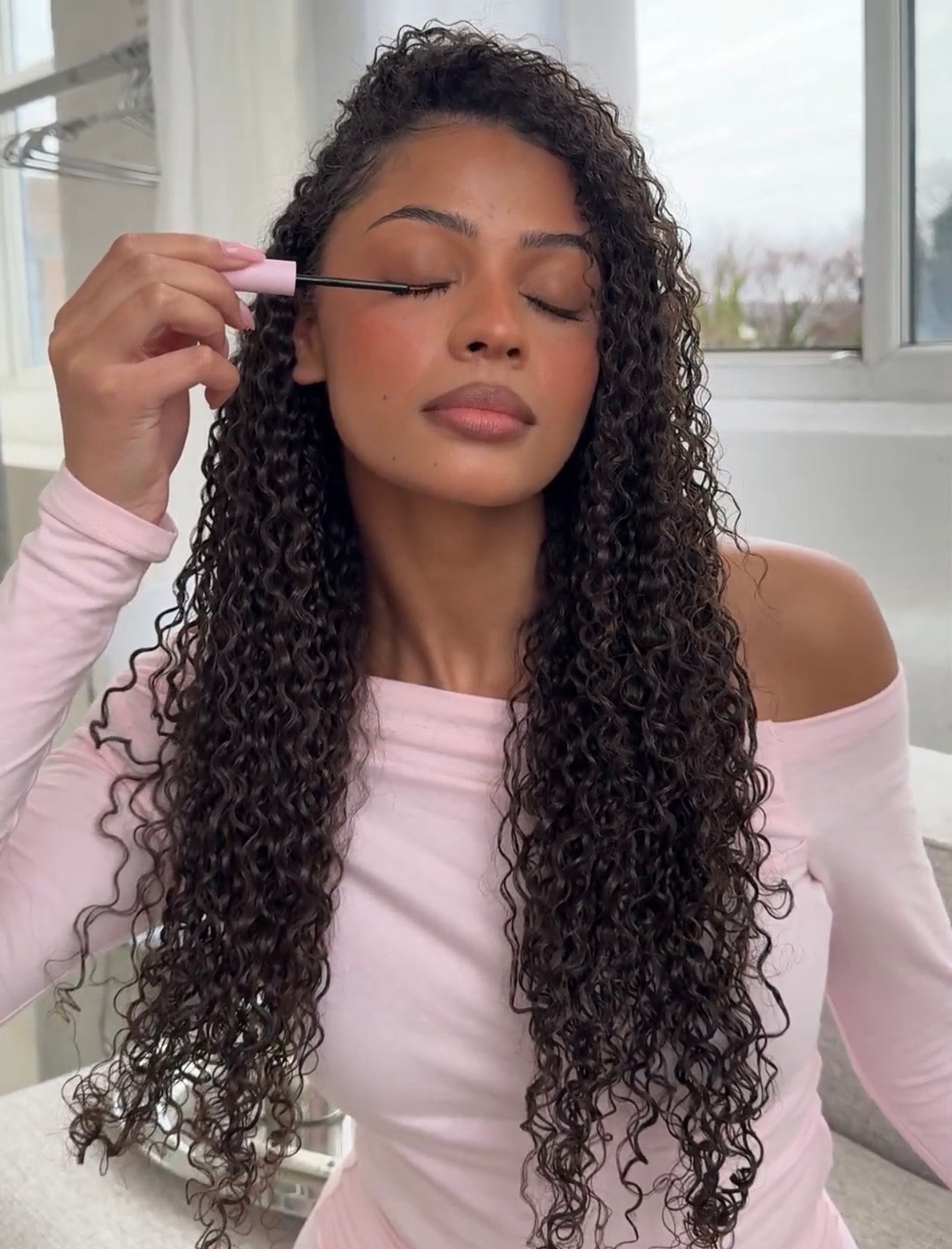 How Long Does Lash Serum Take to Work? Your Week-by-Week Timeline