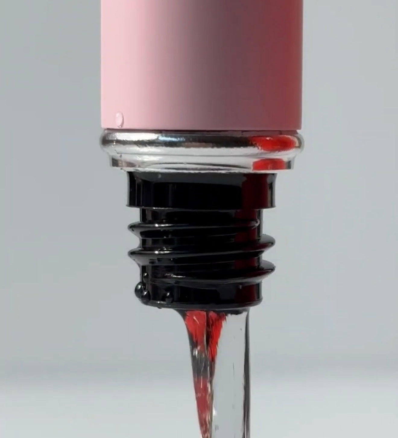 Lash Serum vs Castor Oil: Which Actually Grows Your Lashes?