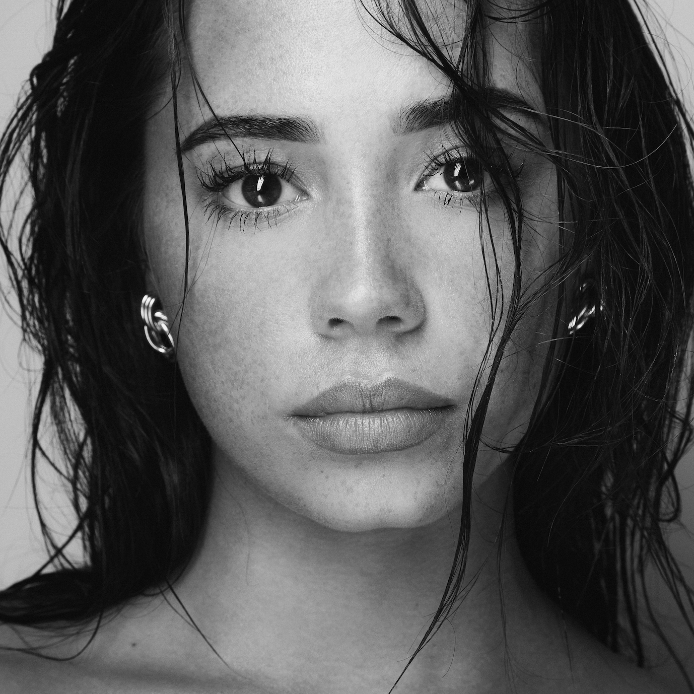 How To Revive Brittle Eyelashes