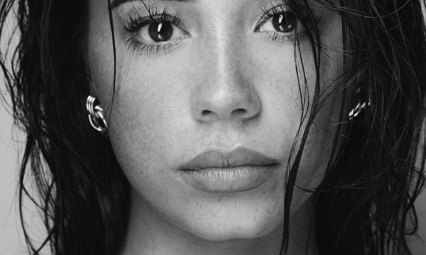 How To Revive Brittle Eyelashes
