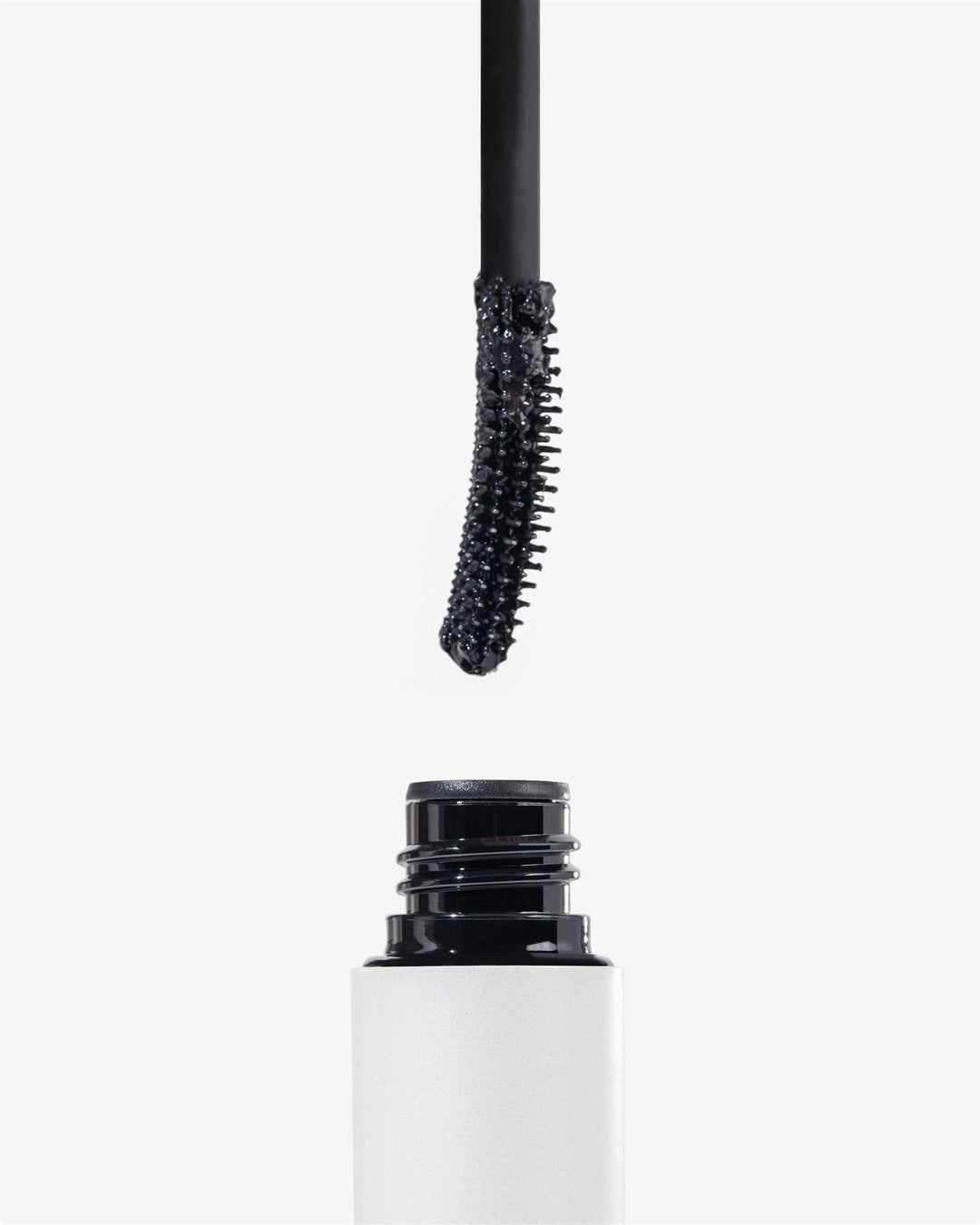 Black Peptide Mascara